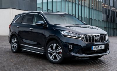 Kia Sorento ra mắt phiên bản nâng cấp a1