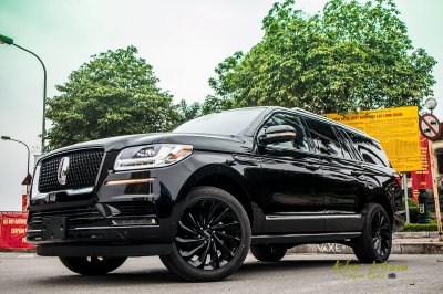 Ảnh trước xe Lincoln Navigator L Reserve 2020