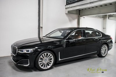 Khám phá chi tiết xe BMW 740Li Pure Excellence 2020 vừa ra mắt Việt Nam qua hình ảnh 4 Ảnh trước ngang phải xe BMW 740Li Pure Excellence 2020