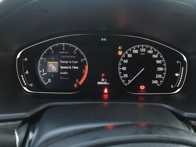 ODO của Honda Accord dừng lại ở mức hơn 650 km.