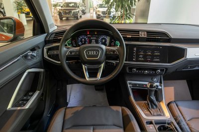 Nội thất của Audi Q3 2020.