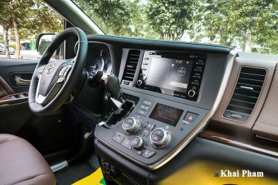 Ảnh vô-lăng xe Toyota Sienna 2020