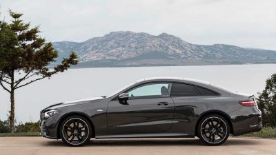 Mercedes-AMG E53 Coupe thần thái thượng thừa.