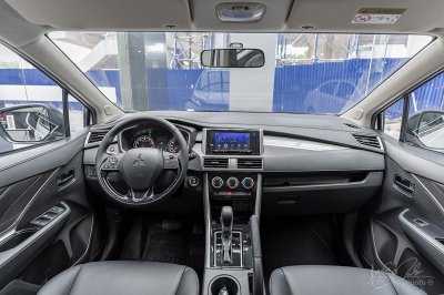 Bộ Ốp Đính Đá Nội Thất Xe Mitsubishi Xpander