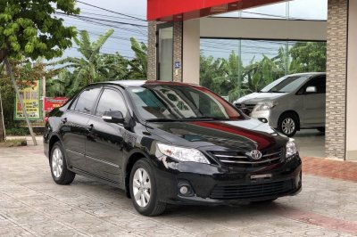 Bán xe ô tô Toyota Corolla altis 20V 2013 giá 560 Triệu  2985333