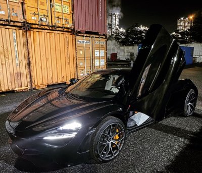 Khu công McLaren 720S Spider Black Edition 2020 đầu tiên tại Việt Nam 2 Khu công McLaren 720S Spider Black Edition 2020 đầu tiên tại Việt Nam a2