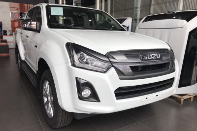 Isuzu D-Max đang bán tại Việt Nam 1