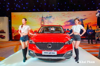 Ảnh chính diện đầu xe MG ZS 2020 