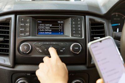 Hệ thống Ford SYNC thế hệ 1.