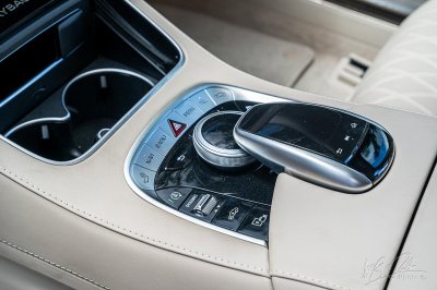 Các chế độ lái của Mercedes-Maybach S450 2020.