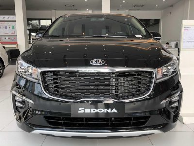 Kia Sedona Kia Sedona 1