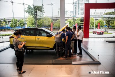 Kia Seltos được quan tâm hơn Toyota Corolla Cross những ngày đầu về đại lý a2