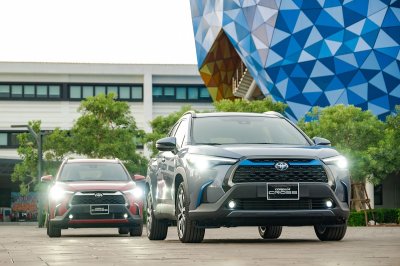 Toyota Corolla Cross 2020 chính thức ra mắt tại Việt Nam Toyota Corolla Cross 2020 chính thức ra mắt tại Việt Nam.