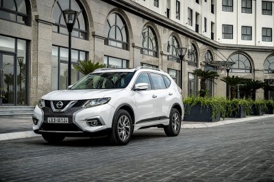 Nissan X-Trail V-series đang bán tại Việt Nam 1