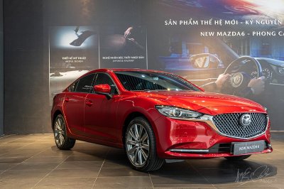 Mazda 6 giảm 10 - 20 triệu đồng trong tháng 08/2020 1