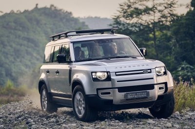 Land Rover Defender 2021 hoàn toàn mới chào giá 2,99 tỷ đồng tại Philippines Land Rover Defender 2021 hoàn toàn mới chào giá 2,99 tỷ đồng tại Philippines.