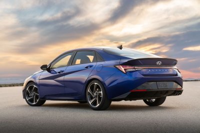 Hyundai Elantra N Line 2021 quyến rũ từ mọi góc độ Hyundai Elantra N Line 2021 quyến rũ từ mọi góc độ.
