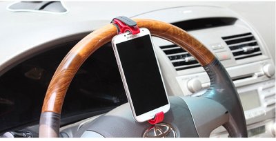 Giá đỡ điện thoại trên vô lăng Giá đỡ điện thoại trên vô lăng.