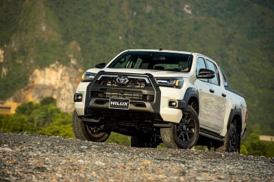 Toyota Hilux 2020 mới ra mắt thị trường Việt Toyota Hilux 2020 mới ra mắt thị trường Việt 1