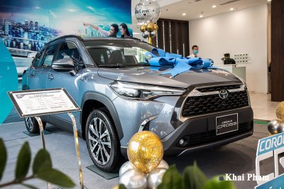 Kia Seltos được quan tâm hơn Toyota Corolla Cross những ngày đầu về đại lý a4