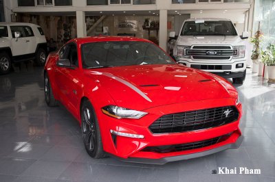 Cận cảnh xe Ford Mustang High Performance 2020 độc nhất Việt Nam 2 Ảnh trước xe Ford Mustang High Performance 2020 cao