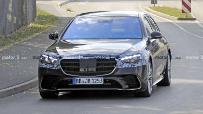 Mercedes S-Class 2021 hấp dẫn về mặt sức mạnh Mercedes S-Class 2021 hấp dẫn về mặt sức mạnh.