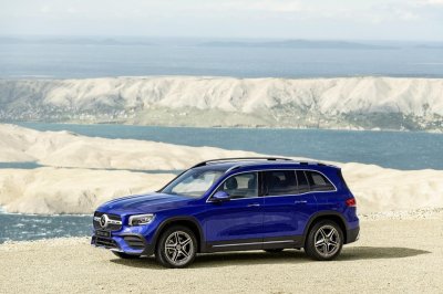Mercedes-Benz GLB 200 AMG Mercedes-Benz GLB 200 AMG 1