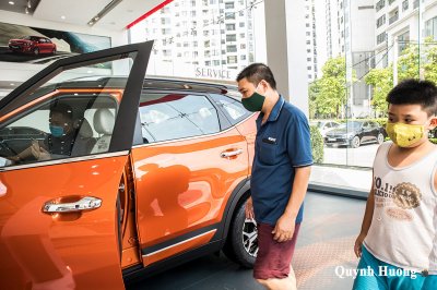 Kia Seltos Premium 2020 về đại lý, khách nôn nóng muốn nhận xe, chấp nhận mua Kia Seltos Premium 2020 về đại lý, khách nôn nóng muốn nhận xe, chấp nhận mua