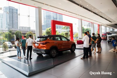 Kia Seltos Premium 2020 về đại lý, khách nôn nóng muốn nhận xe, chấp nhận mua Kia Seltos Premium 2020 về đại lý, khách nôn nóng muốn nhận xe, chấp nhận mua
