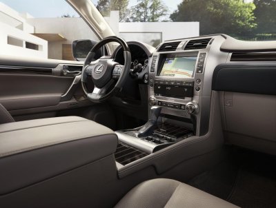 Lexus GX 2021 đảm bảo trải nghiệm lái lẫn độ an toàn người dùng vẫn là ưu tiên đầu Lexus GX 2021 đảm bảo trải nghiệm lái lẫn độ an toàn người dùng vẫn là ưu tiên đầu.