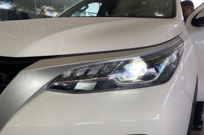 Lộ ảnh Toyota Fortuner 2020 tại đại lý trước ngày ra mắt, đáp trả Kia Sorento 2 Lộ ảnh Toyota Fortuner 2020 tại đại lý trước ngày ra mắt, đáp trả Kia Sorento a2