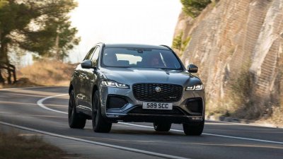 Jaguar F-Pace 2021 bản cập nhật trình làng, nội thất cực sang.