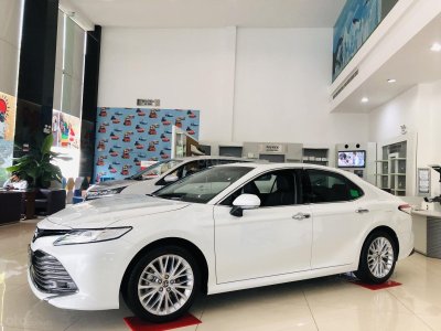 Toyota Camry: 378 xe 1