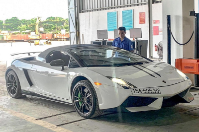 Chiếc Lamborghini Gallardo hàng hiếm tại Việt Nam đổi chủ mới