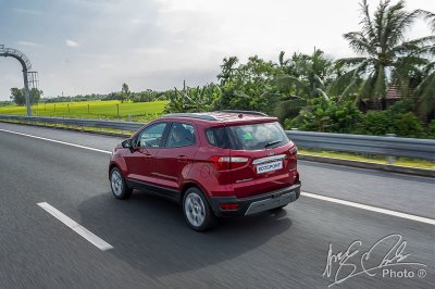 Ford EcoSport 2020 dễ dàng hơn khi chạy trong phố.