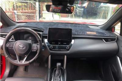 Nội thất Toyota Corolla Cross 1.8HV đang rao bán vẫn ở dạng nguyên bản Nội thất Toyota Corolla Cross 1.8HV đang rao bán vẫn ở dạng nguyên bản.