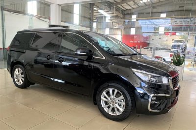 Kia Sedona ưu đãi trả trước từ 208 triệu đồng Kia Sedona ưu đãi trả trước từ 208 triệu đồng 1