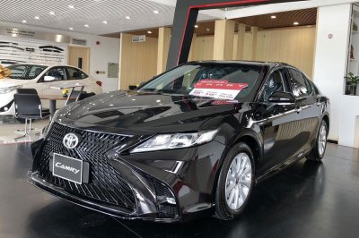 Toyota Camry 2.0G Toyota Camry 2.0G