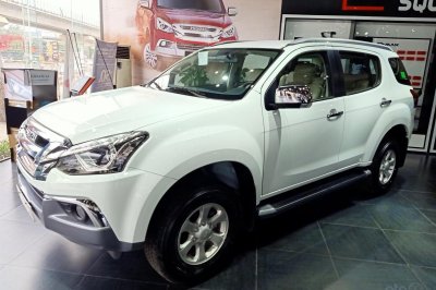 Isuzu mu-X đang bán tại Việt Nam Isuzu mu-X đang bán tại Việt Nam 1