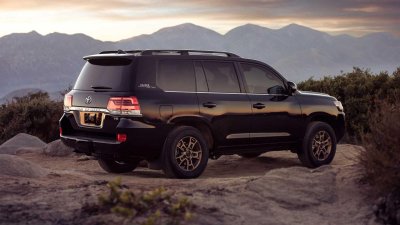 Toyota Land Cruiser thế hệ mới dự kiến sẽ phát triển theo hướng off-road Toyota Land Cruiser thế hệ mới dự kiến sẽ phát triển theo hướng off-road.