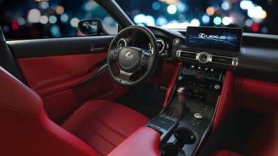 Khoang nội thất của Lexus IS không có sự thay đổi rõ rệt như ngoại thất. Khoang nội thất của Lexus IS không có sự thay đổi rõ rệt như ngoại thất. 1
