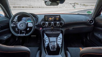 Mercedes-AMG GT Black Series 2021 hiện đại tối tân Mercedes-AMG GT Black Series 2021 hiện đại tối tân.