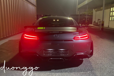 Siêu xe Mercedes-AMG GT R Pro hàng hiếm về Việt Nam 4 Siêu xe Mercedes-AMG GT R Pro hàng hiếm về Việt Nam a4