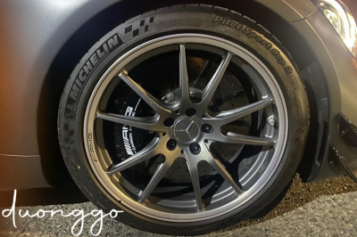 Siêu xe Mercedes-AMG GT R Pro hàng hiếm về Việt Nam 3 Siêu xe Mercedes-AMG GT R Pro hàng hiếm về Việt Nam a3