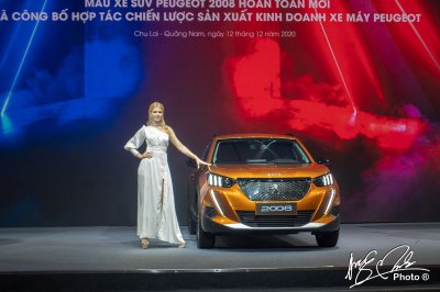 Peugeot 2008 2021 sẽ được bán với mức giá từ 739 - 829 triệu đồng.