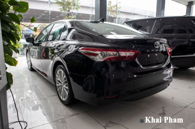 Toyota Camry XLE nhập Mỹ tiếp tục về Việt Nam, giá cao gấp đôi xe chính hãng vẫn hút khách 27 Toyota Camry XLE nhập Mỹ tiếp tục về Việt Nam, giá cao gấp đôi xe chính hãng vẫn hút khách a27
