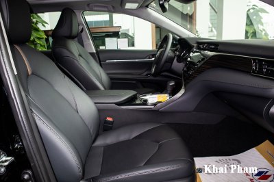 Toyota Camry XLE nhập Mỹ tiếp tục về Việt Nam, giá cao gấp đôi xe chính hãng vẫn hút khách 18 Toyota Camry XLE nhập Mỹ tiếp tục về Việt Nam, giá cao gấp đôi xe chính hãng vẫn hút khách a18