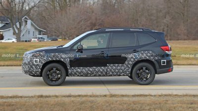Hông xe Subaru Forester 2022 tinh chỉnh có thể tạo nên cảm giác cứng cáp hơn Hông xe Subaru Forester 2022 tinh chỉnh có thể tạo nên cảm giác cứng cáp hơn.