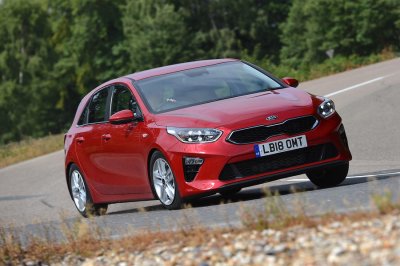 Kia Ceed được tin dùng nhờ công nghệ lái tân tiến Kia Ceed được tin dùng nhờ công nghệ lái tân tiến.