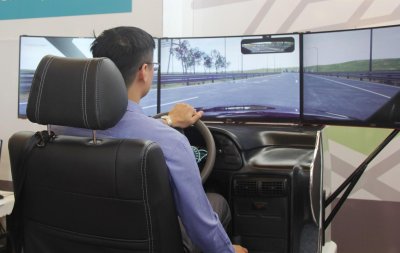 Học, thi cấp GPLX trên phần mềm mô phỏng Học, thi cấp GPLX trên phần mềm mô phỏng 1
